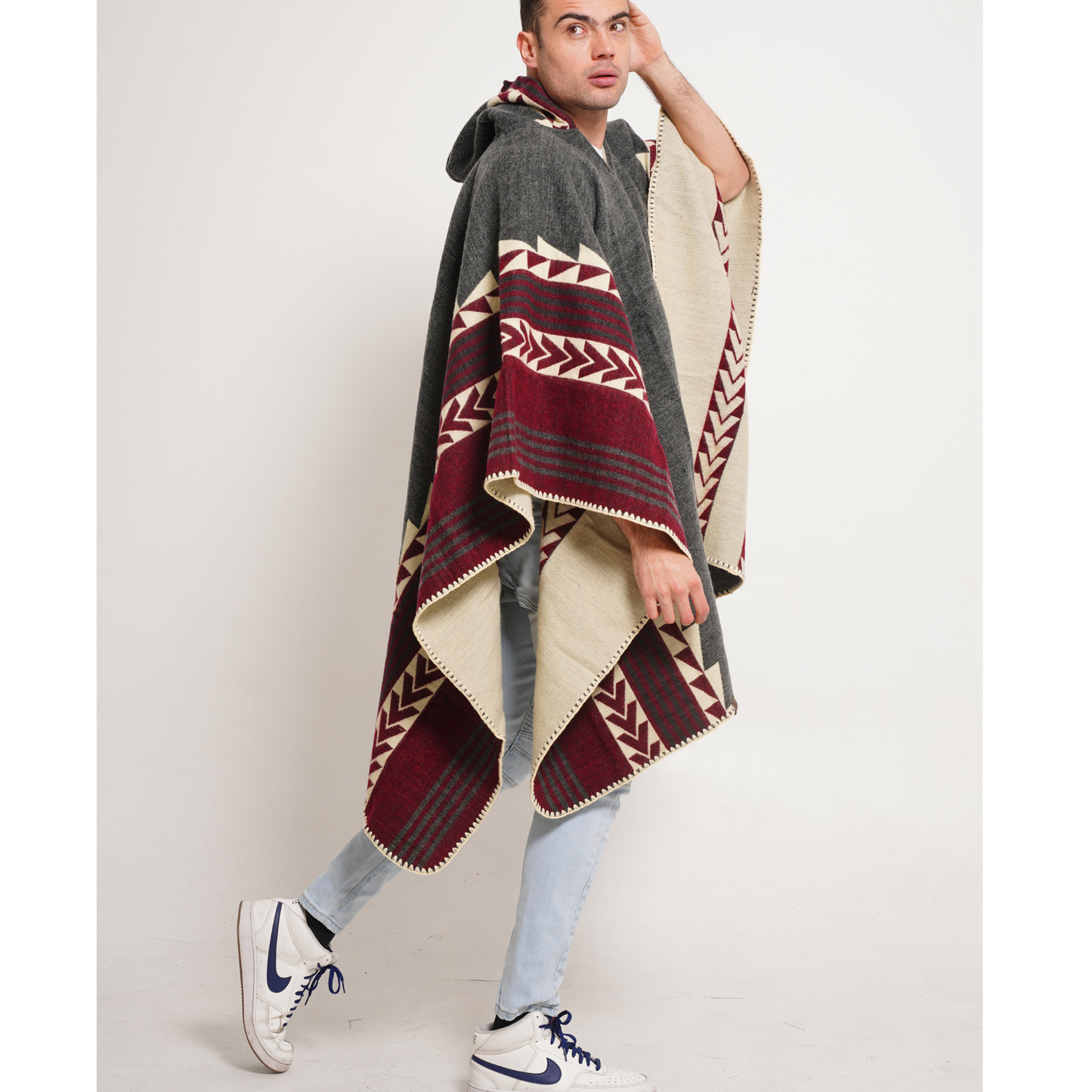 Allpa Poncho