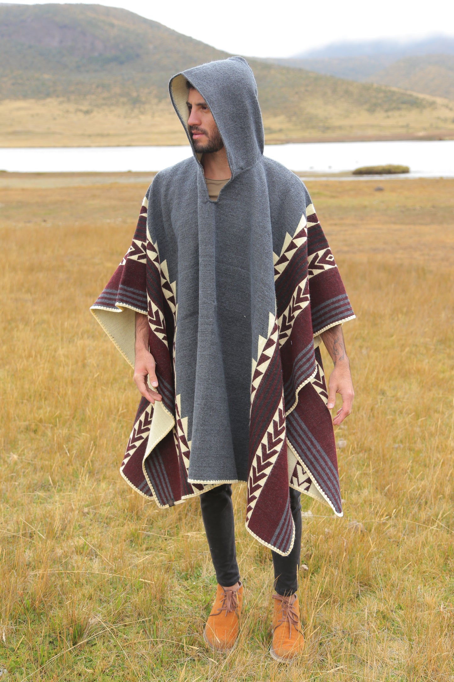 Allpa Poncho