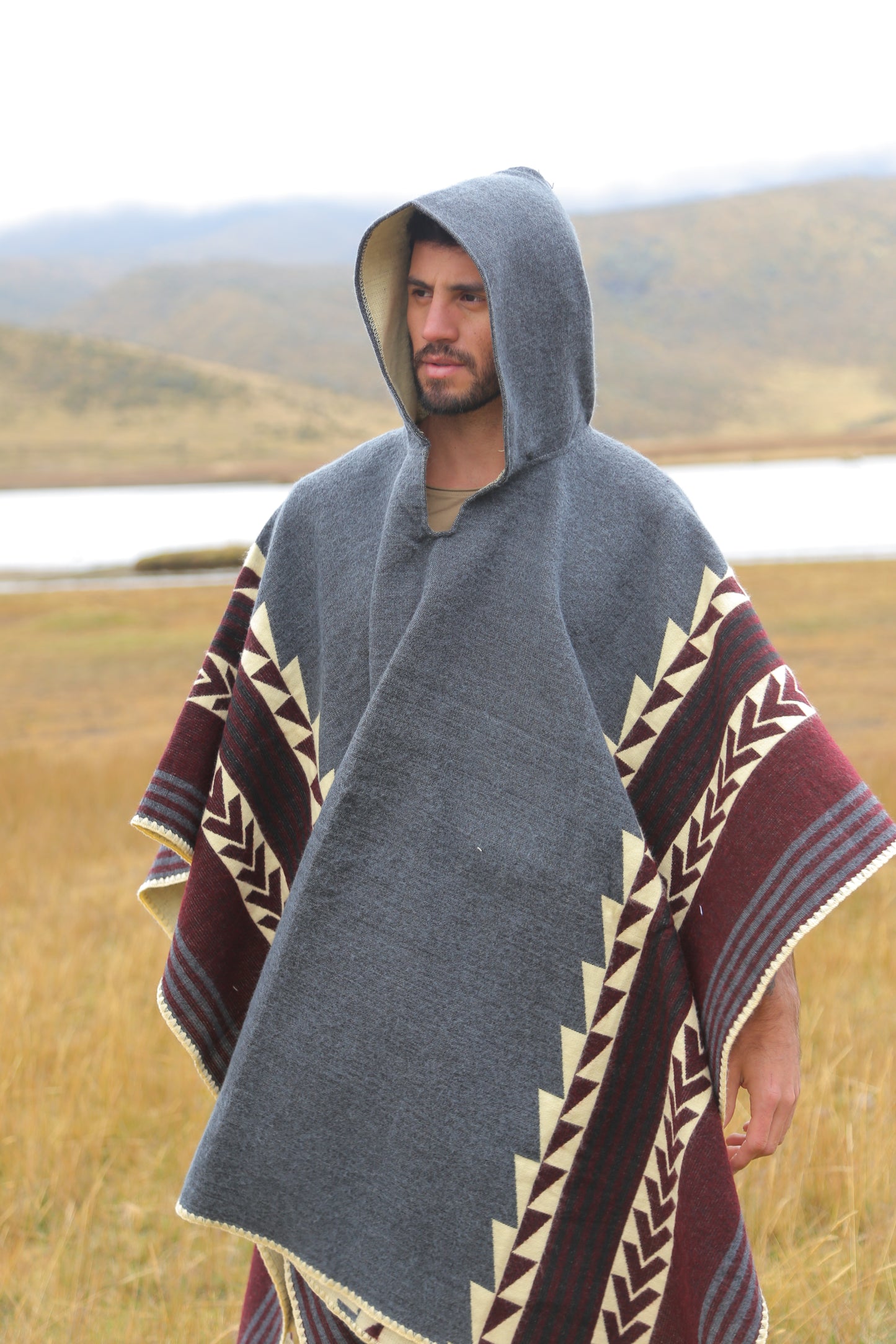 Allpa Poncho