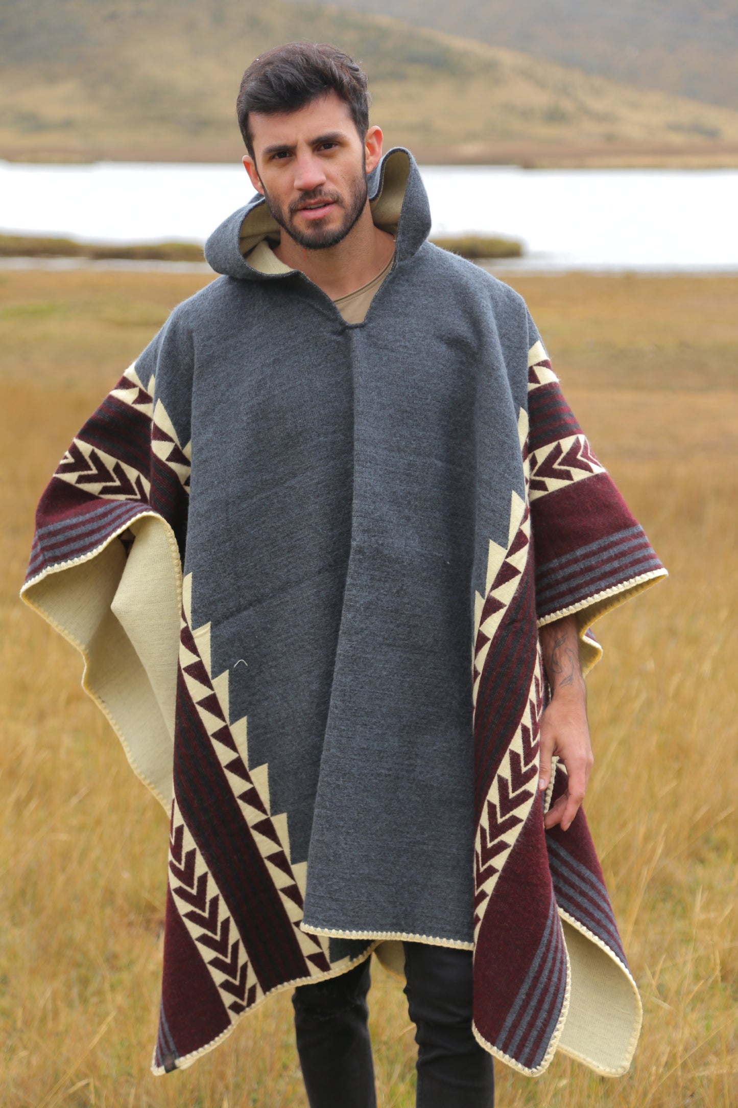 Allpa Poncho