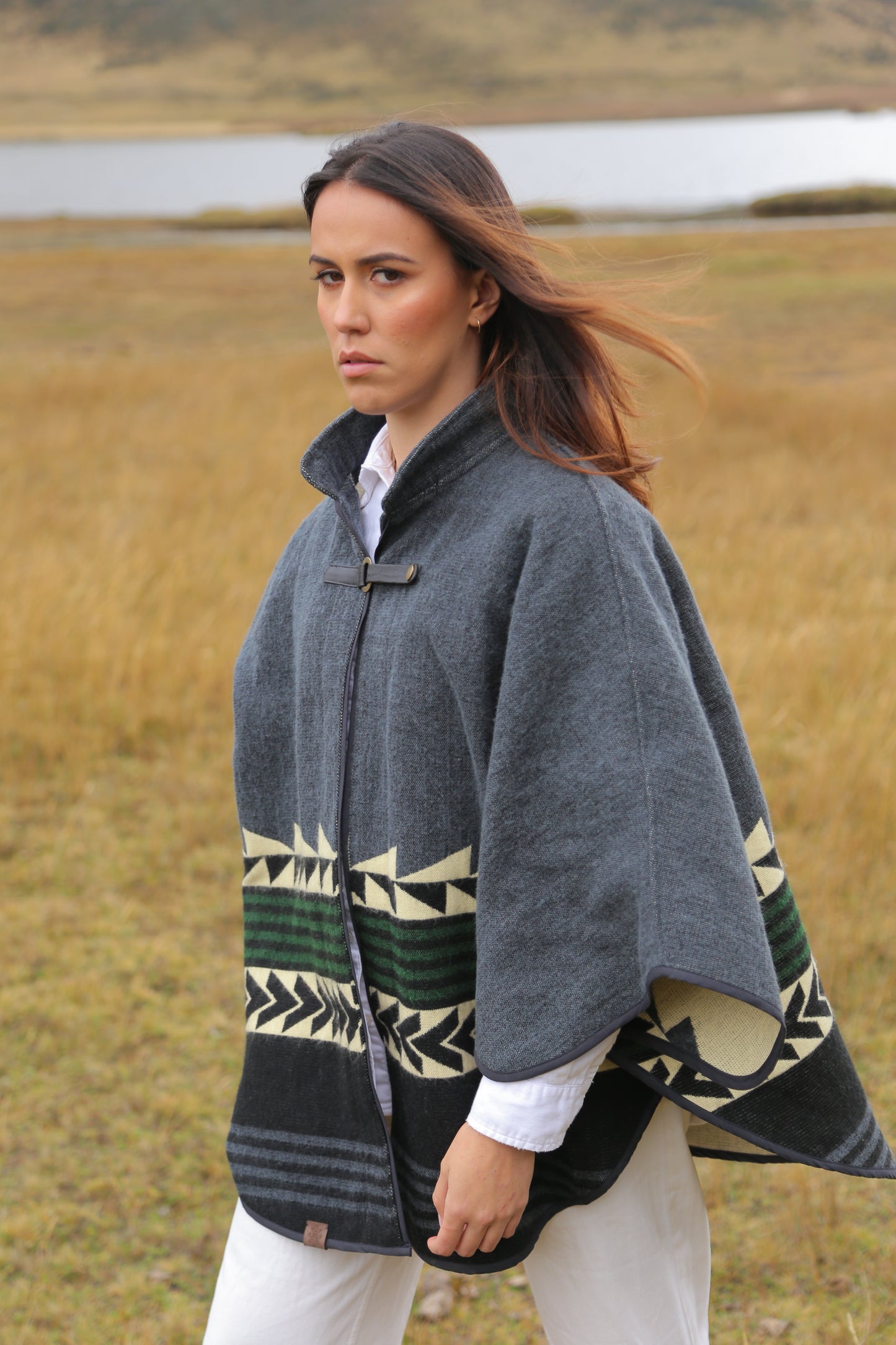 Allpa Poncho