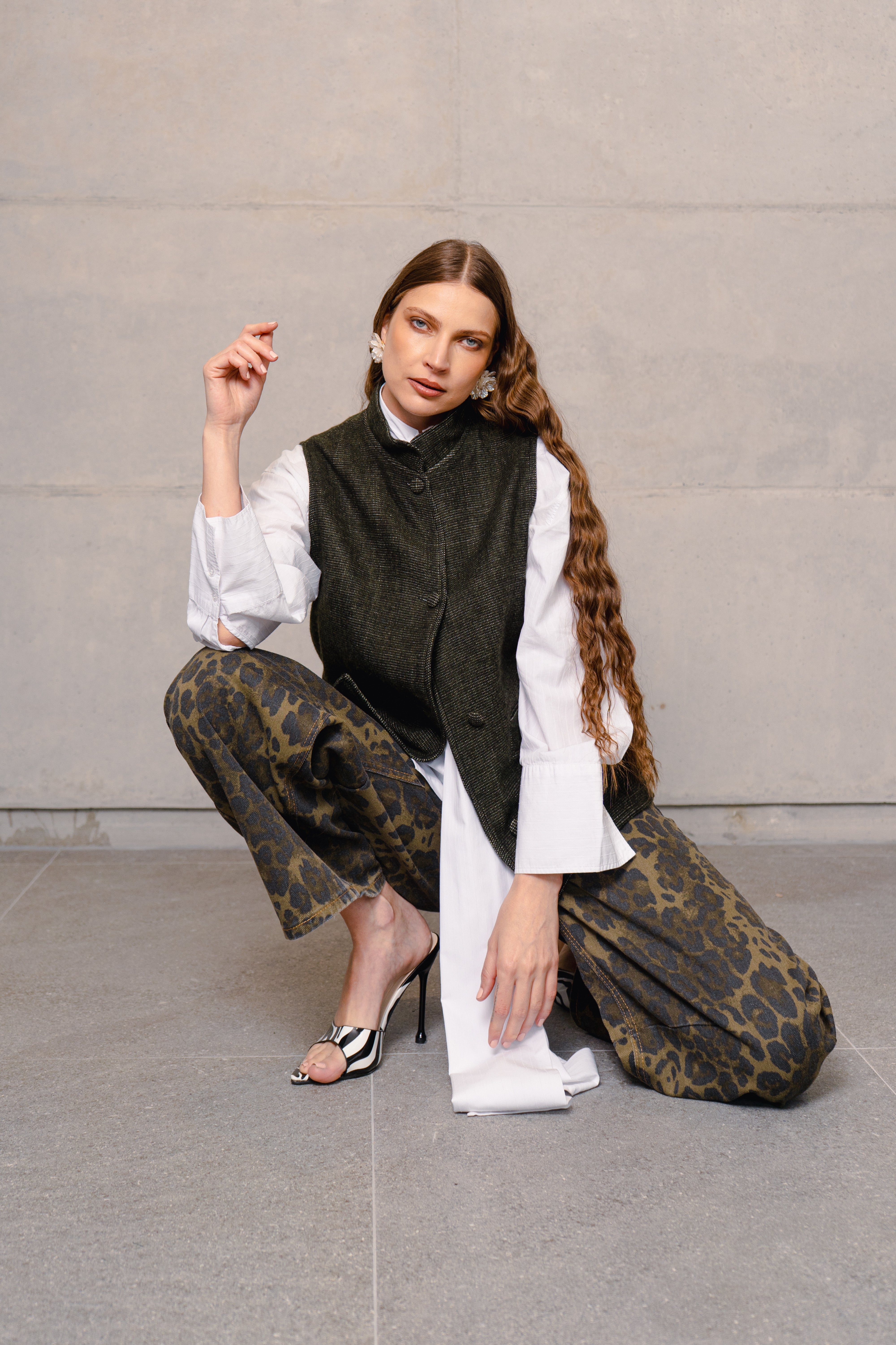 Kana Vest – UKU