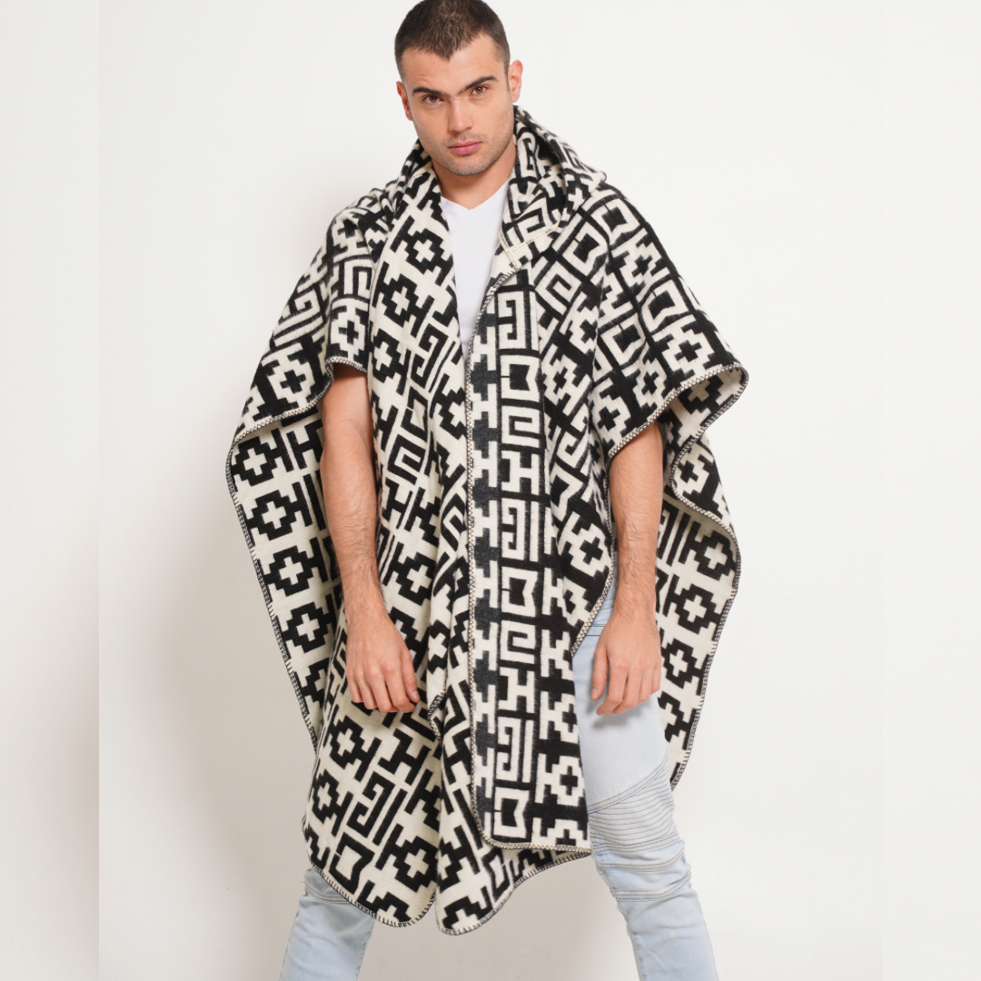 Aymuray Hooded Open Poncho