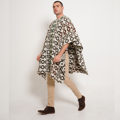 Aymuray Closed Poncho